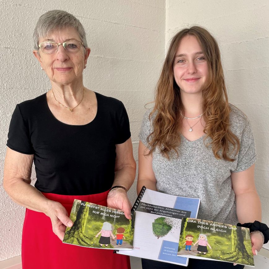 Nicoline Haab a créé un livre pour enfants sur la maladie d'Alzheimer avec le soutien de Monika Schümperli, spécialiste de la démence.